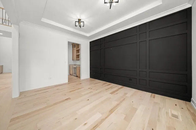 $2,200,000 | 15W670 83rd Street, Burr Ridge, IL 60527