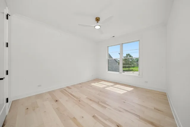 $2,200,000 | 15W670 83rd Street, Burr Ridge, IL 60527