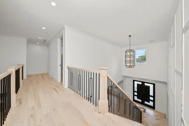 $2,200,000 | 15W670 83rd Street, Burr Ridge, IL 60527