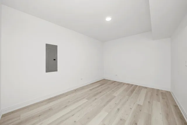 $2,200,000 | 15W670 83rd Street, Burr Ridge, IL 60527