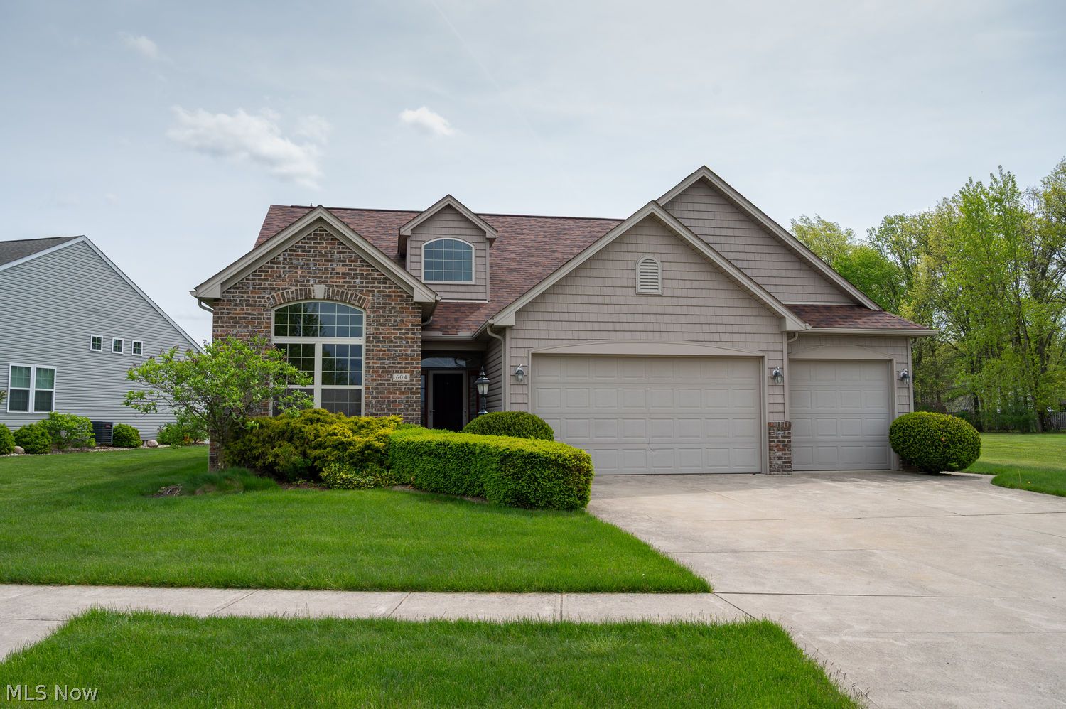 604 Rundle Street Lagrange, OH 44050 - Photo 2 of 45 Front View of property