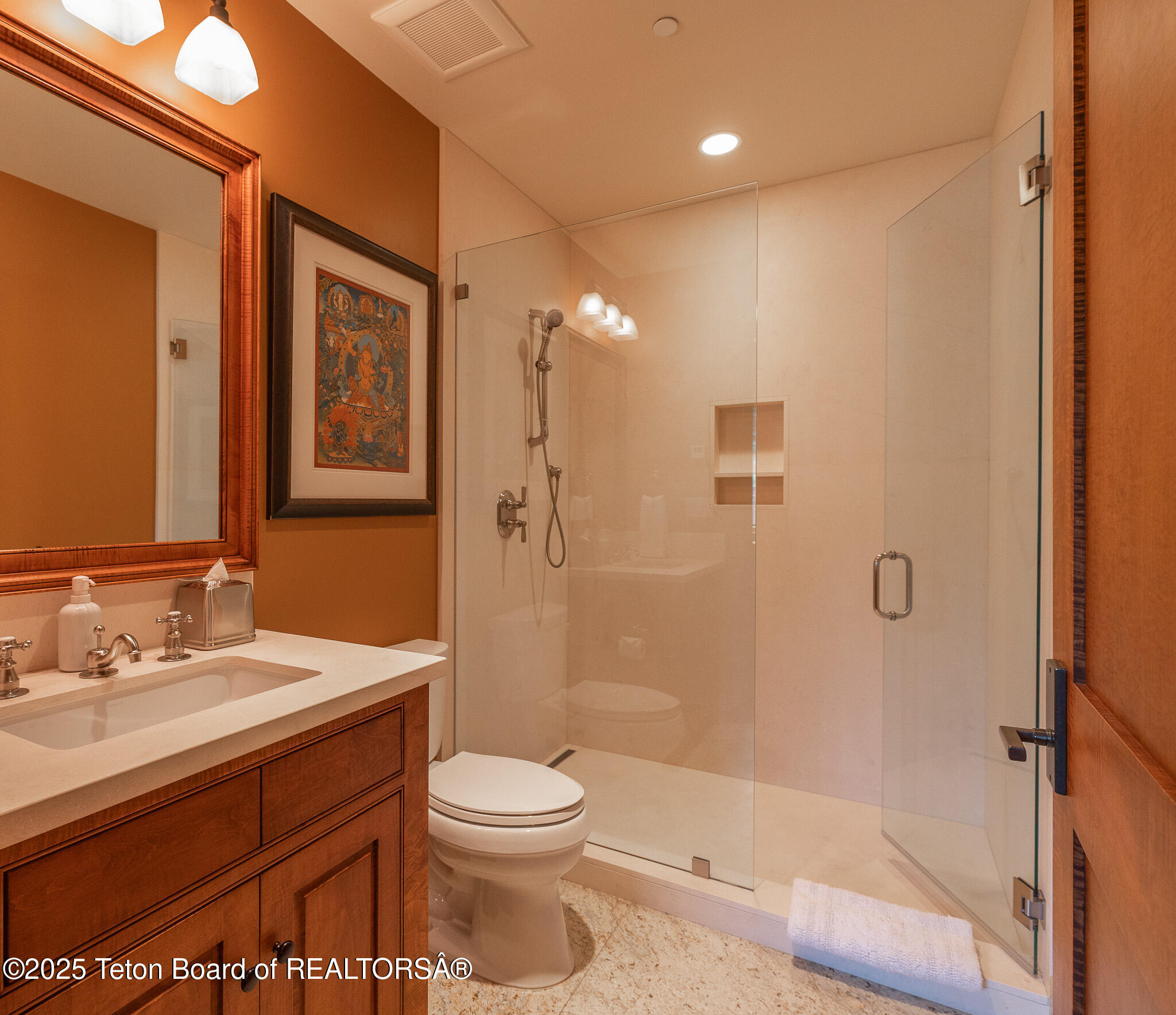 1435 Lower Ridge Road Jackson, WY 83001 - Photo 45 of 52 40. Guest Bathroom #6