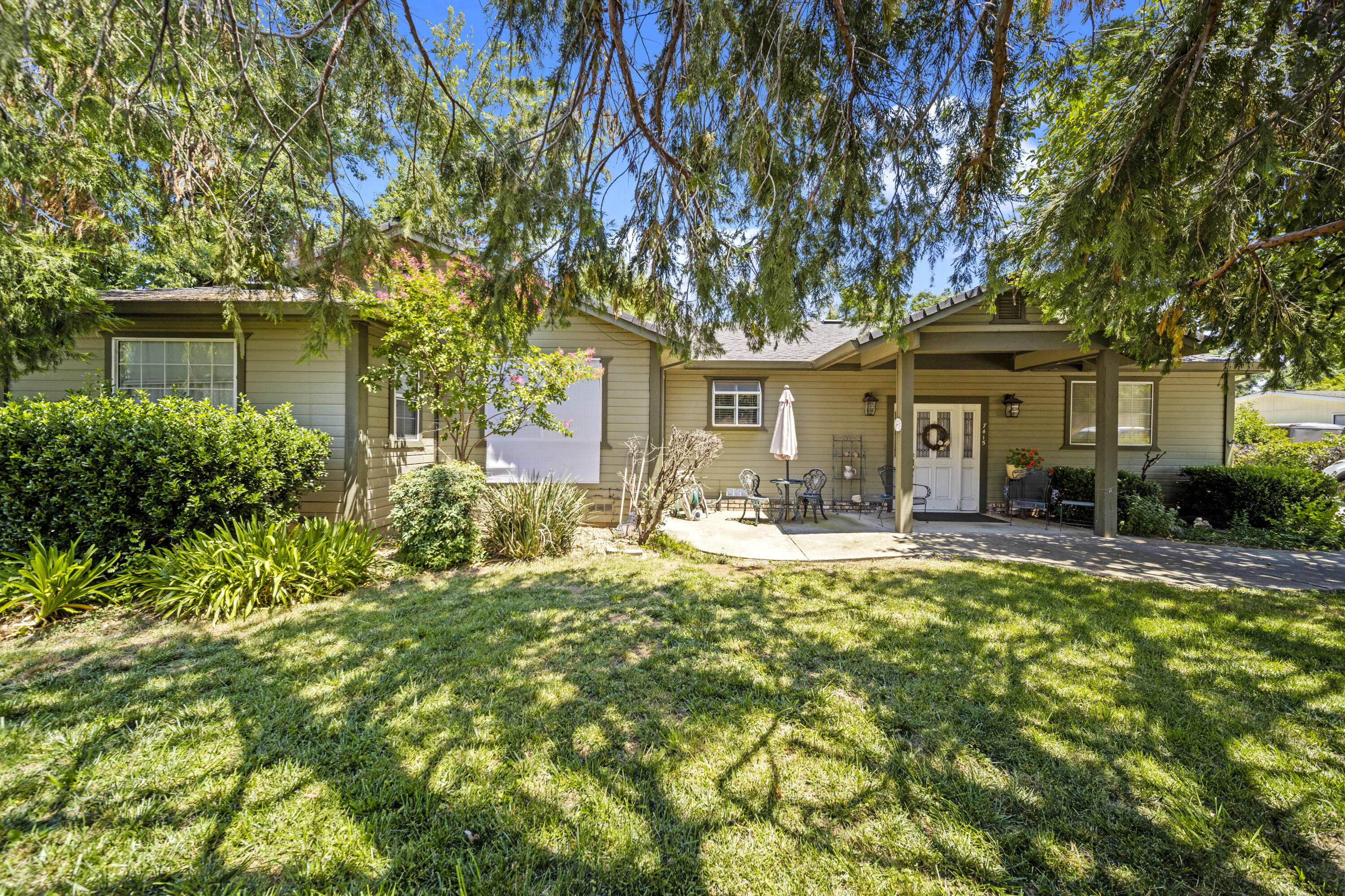 7415 Pacheco Road Redding, CA 96002 - Photo 1 of 32 712A8979