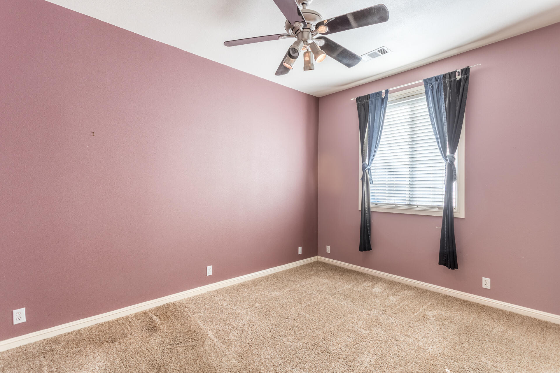 7415 Pacheco Road Redding, CA 96002 - Photo 13 of 32 IMG_0713-HDR