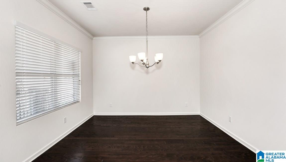 952 Valley Circle Leeds, AL 35094 - Photo 4 of 7
