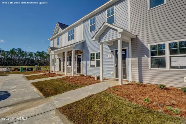 $249,900 | 728 Cross Brg Way, Unit LOT 9, Sneads Ferry, NC 28460