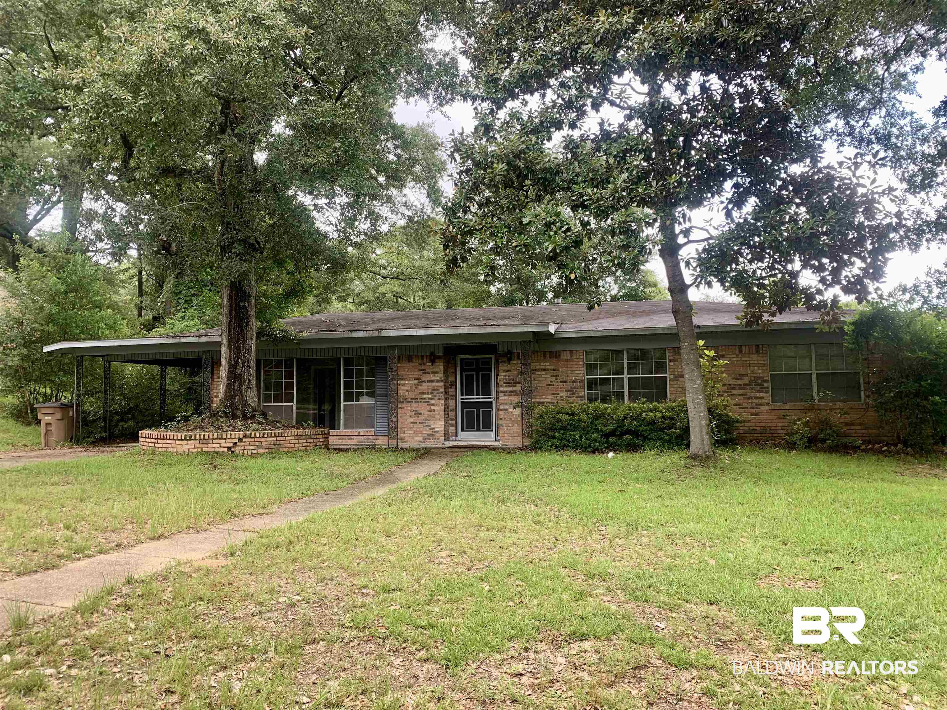 5500 Vanderbilt Court Mobile, AL 36608 - Photo 1 of 12