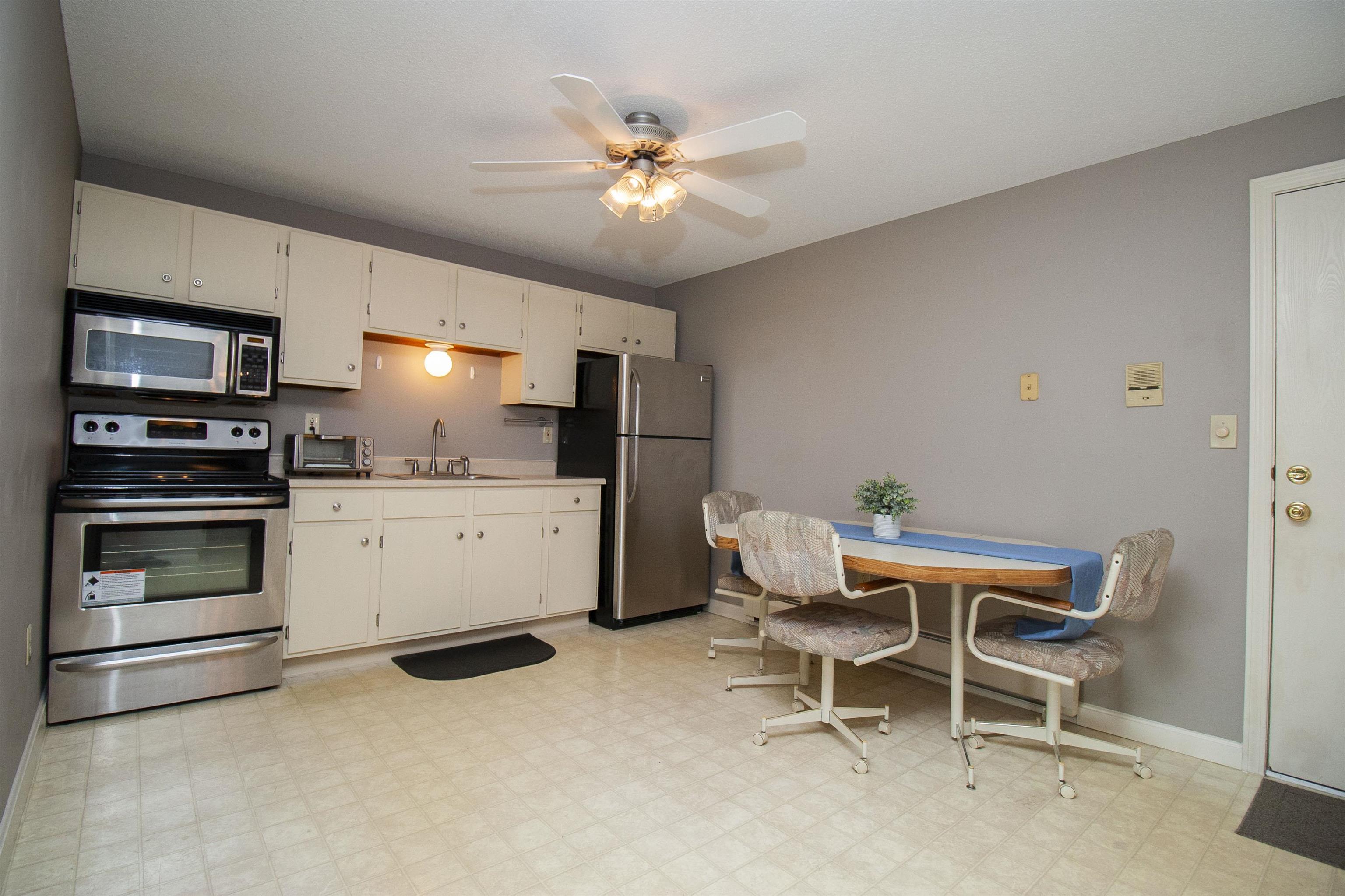 1301 Bodwell Road, Unit 22 Manchester, NH 03109 - Photo 4 of 25