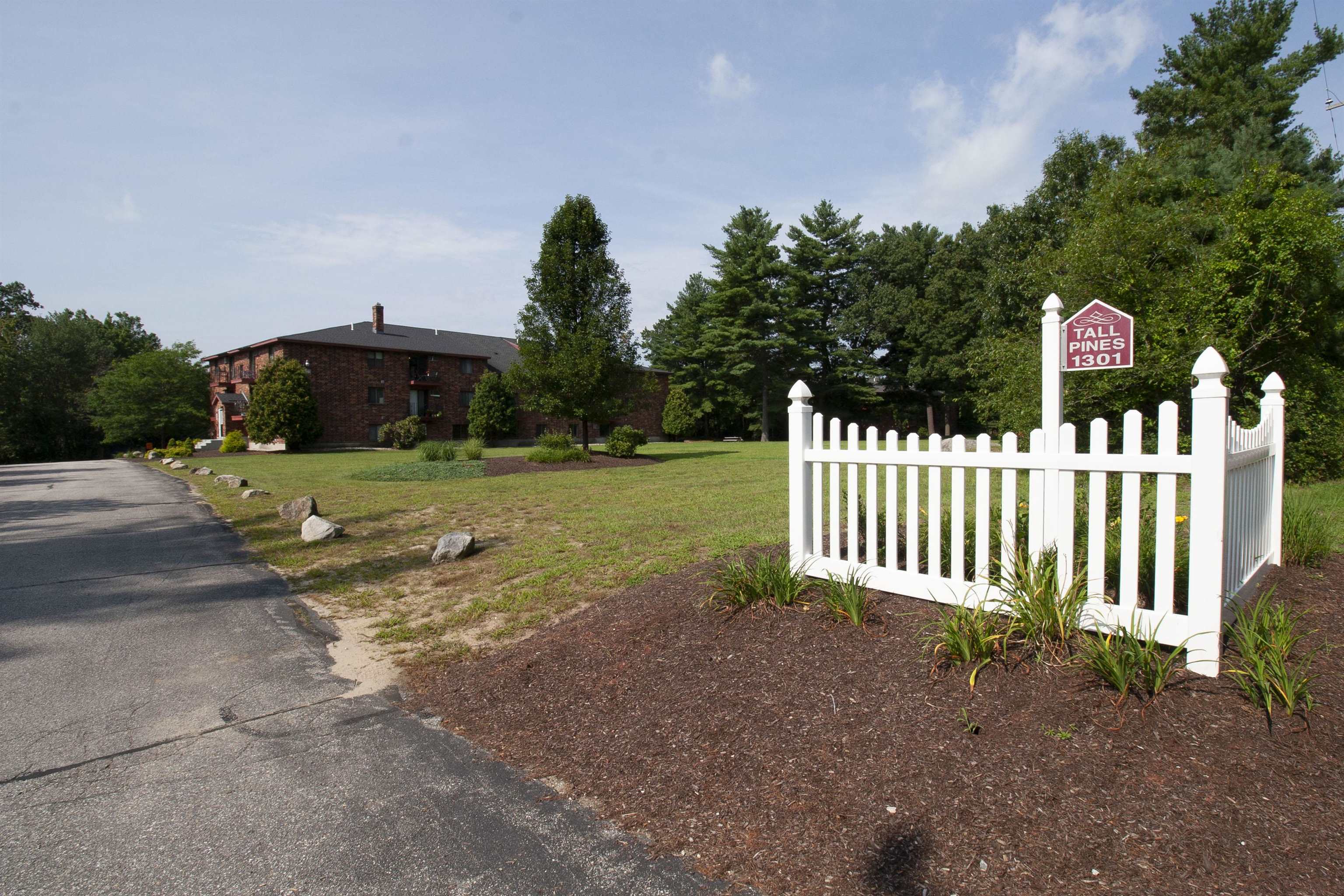 1301 Bodwell Road, Unit 22 Manchester, NH 03109 - Photo 9 of 25