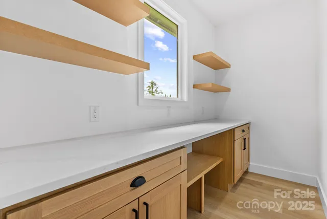 $699,000 | 68 Fullam Lane, Mills River, NC 28759