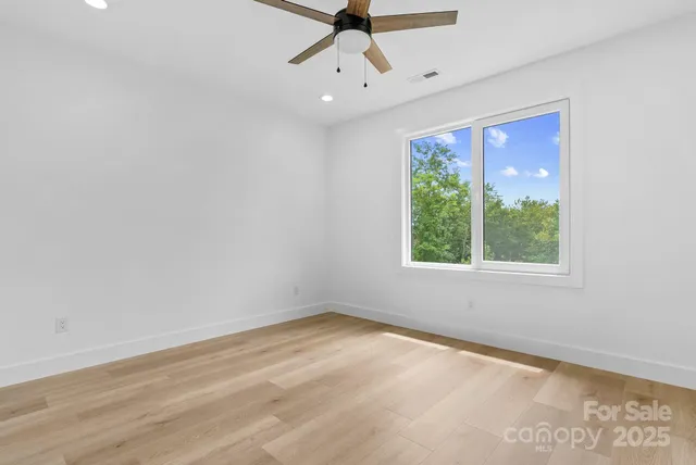 $699,000 | 68 Fullam Lane, Mills River, NC 28759