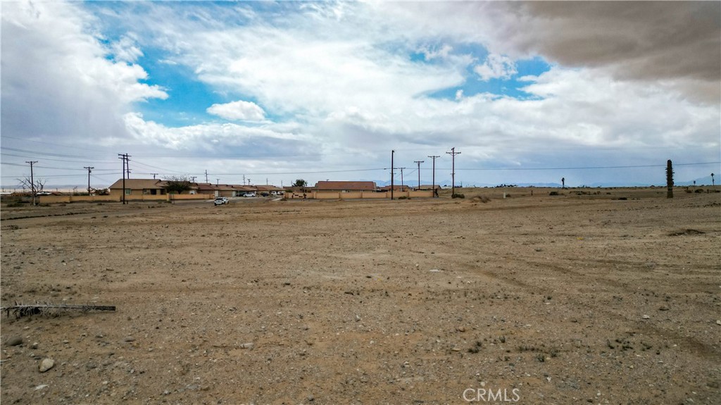 2013 Bell Court Thermal, CA 92274 - Photo 5 of 33 a view of an ocean beach