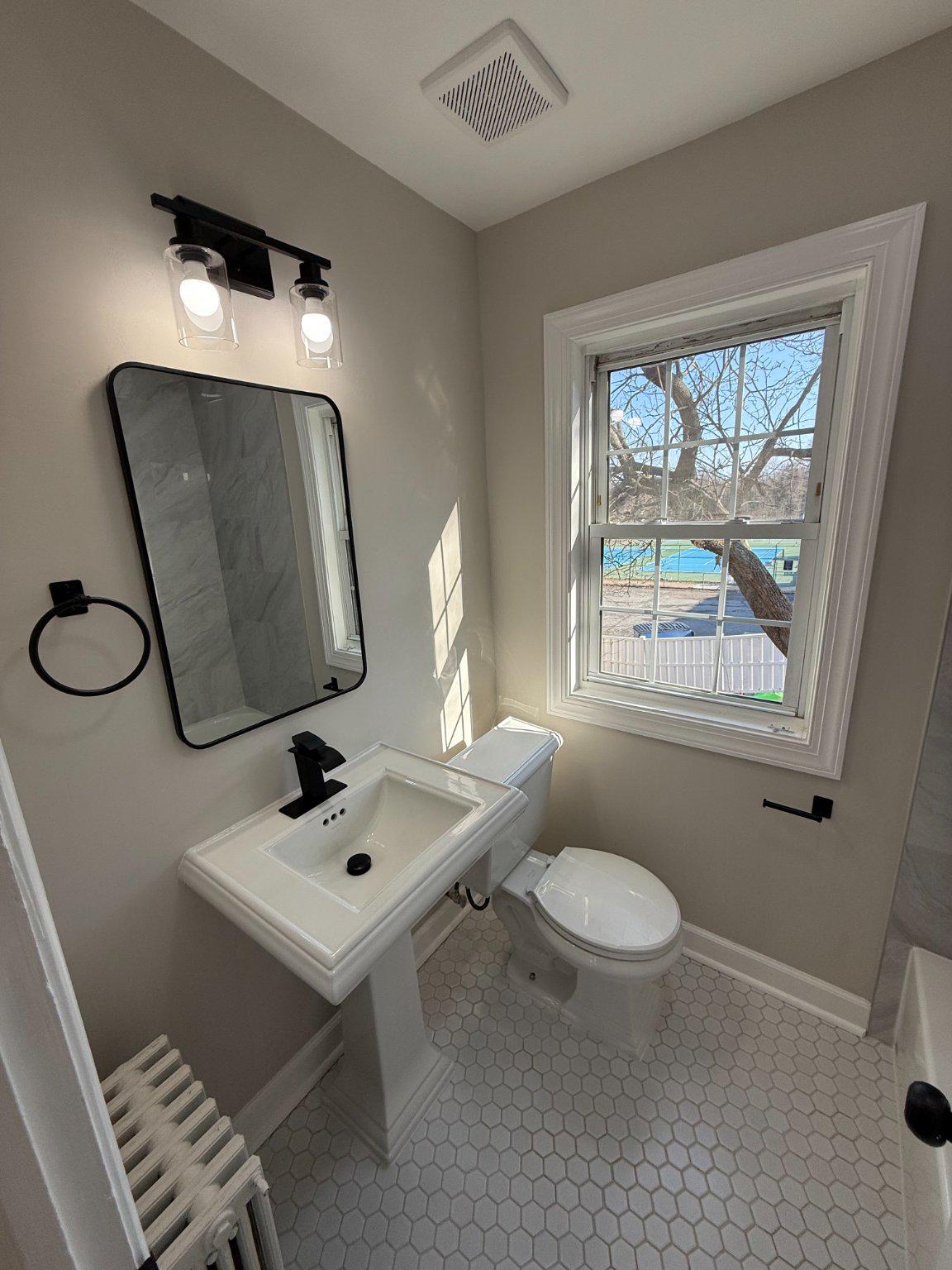 1608 13th Road South Arlington, VA 22204 - Photo 6 of 15