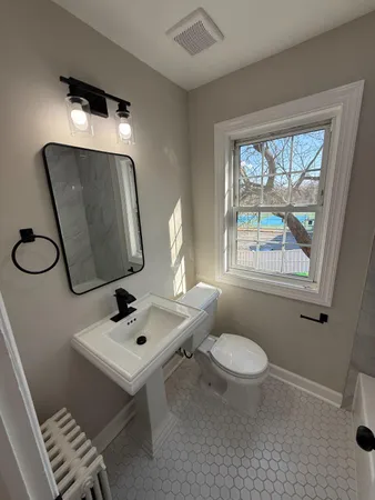 $3,495 | 1608 13th Road South, Arlington, VA 22204