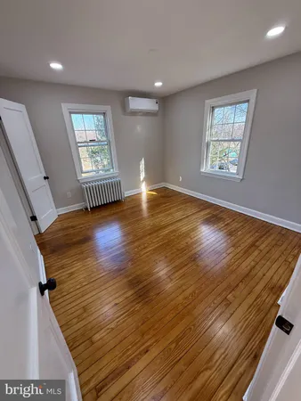 $3,495 | 1608 13th Road South, Arlington, VA 22204