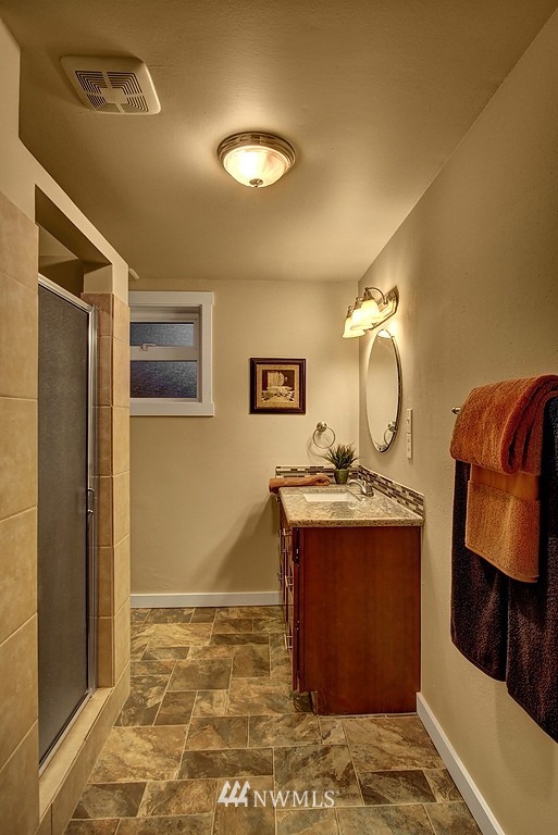 18924 107th Avenue Northeast Bothell, WA 98011 - Photo 14 of 18 Gallery Image 14