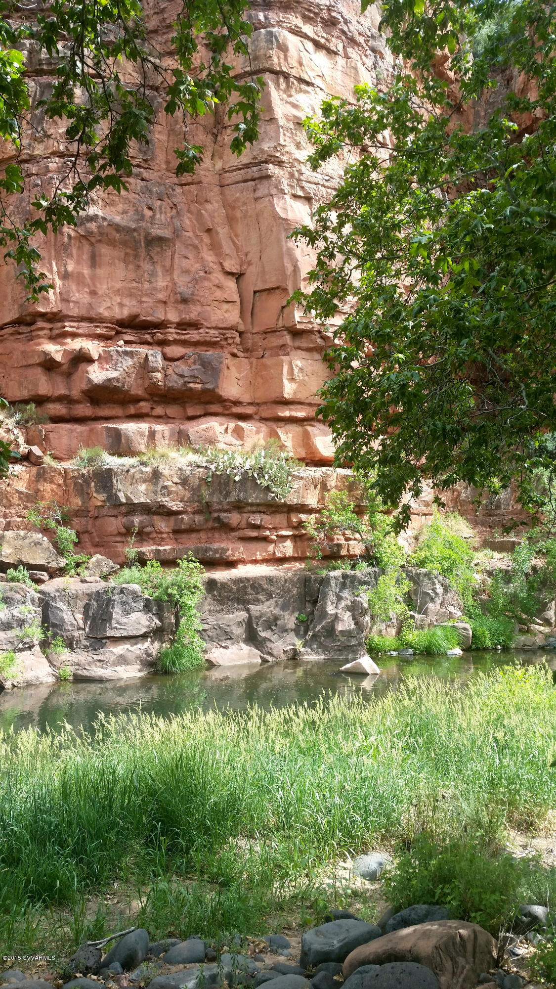 690-950 North State Rte 89A Sedona, AZ 86336 - Photo 26 of 31 a backyard of a building