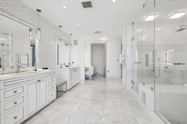 $9,900,000 | 5 Renaissance Square, Unit PH41 ENT, White Plains, NY 10601