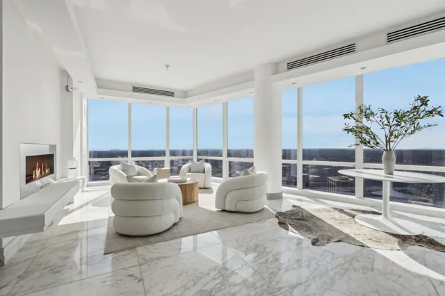 $9,900,000 | 5 Renaissance Square, Unit PH41 ENT, White Plains, NY 10601