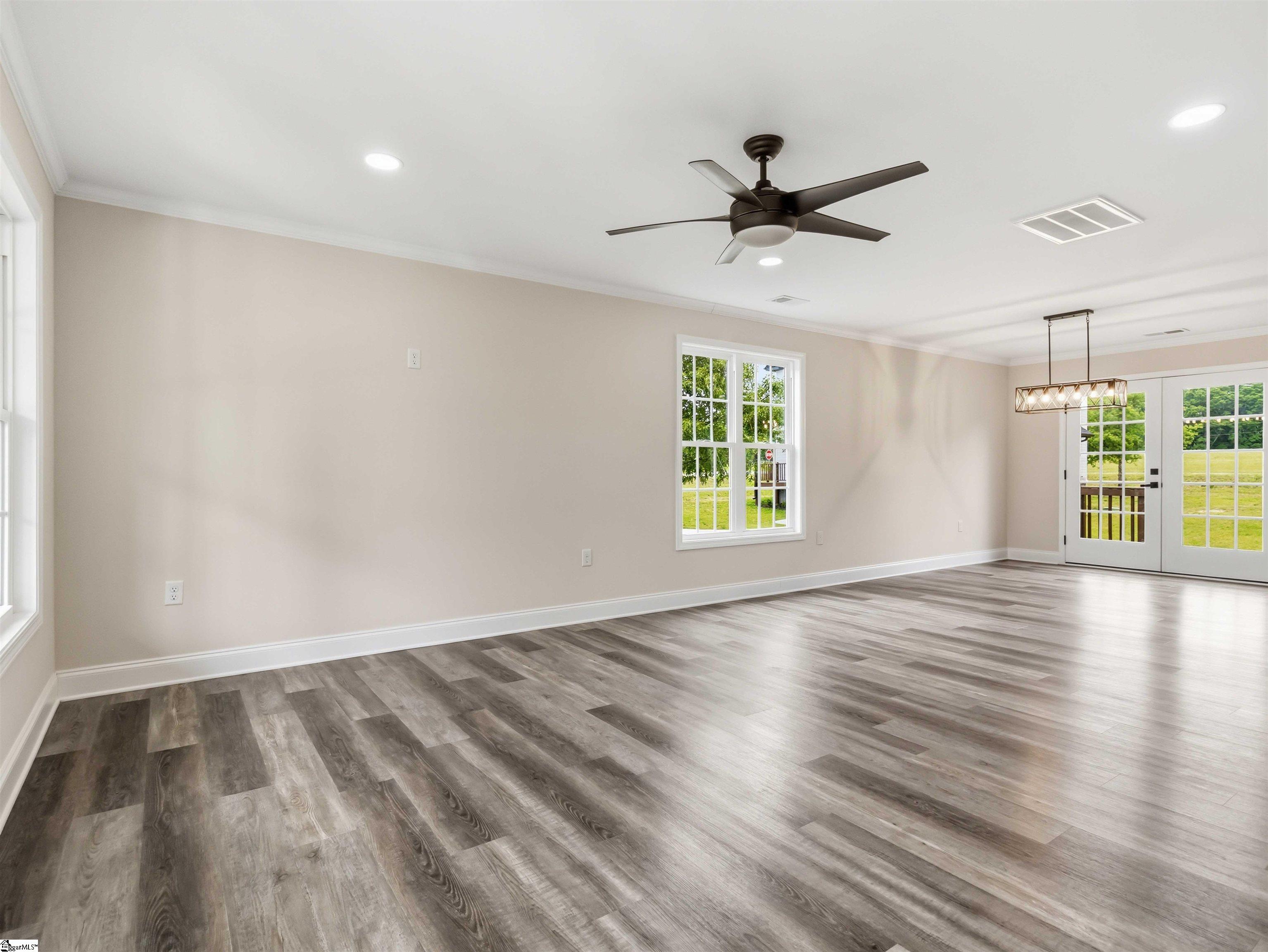 307 Tribble Street Honea Path, SC 29654 - Photo 6 of 36