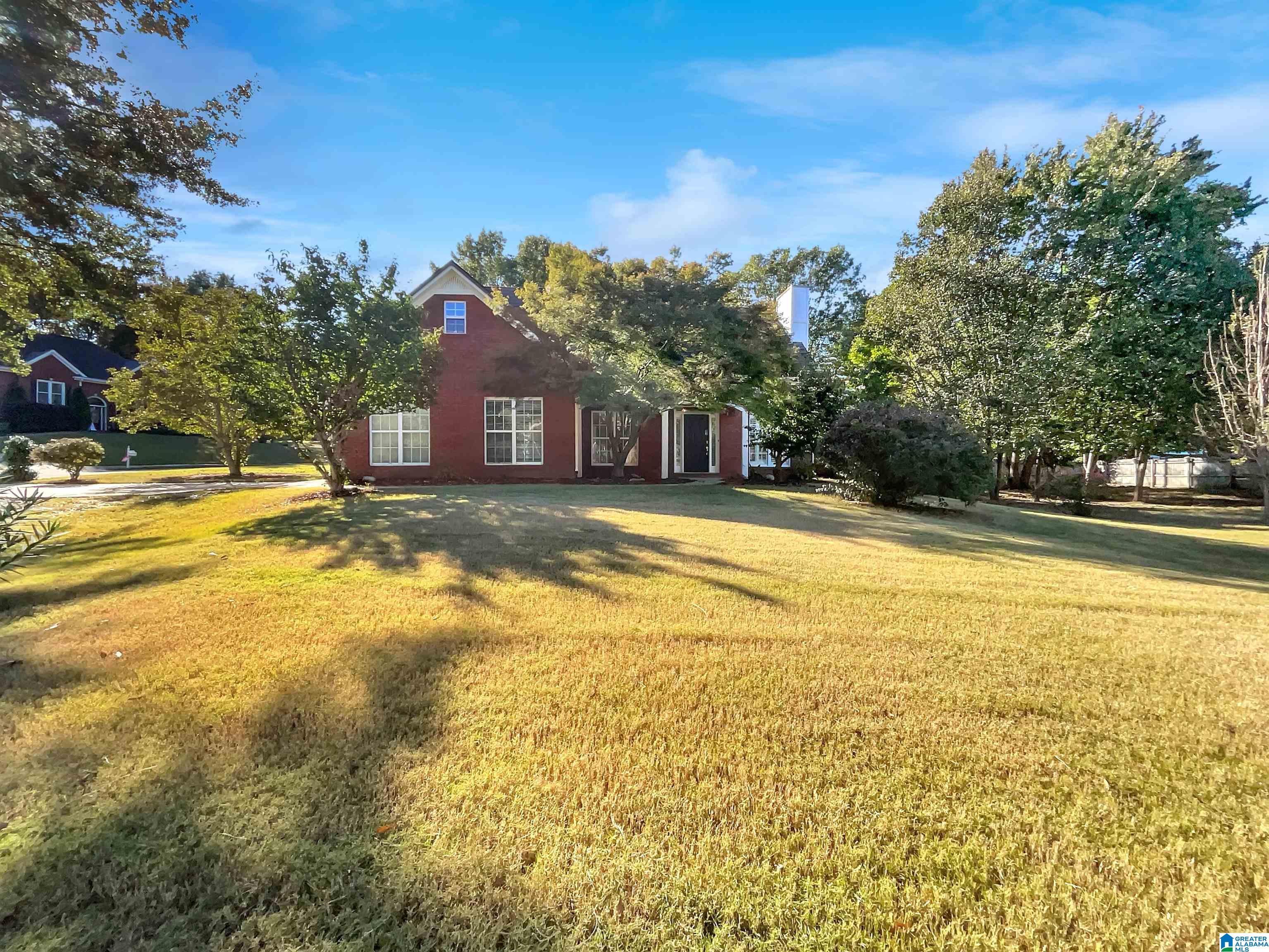 400 Wynlake Lane Alabaster, AL 35007 - Photo 1 of 20
