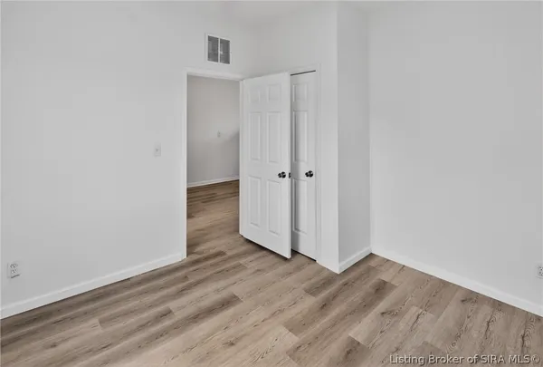 $289,900 | 914 West Main Street, New Albany, IN 47150