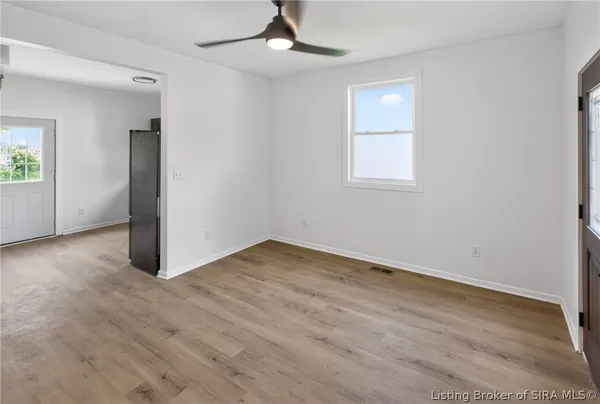 $289,900 | 914 West Main Street, New Albany, IN 47150