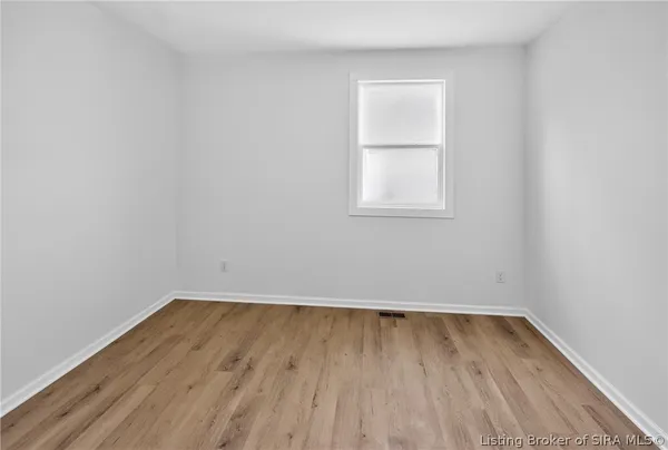 $289,900 | 914 West Main Street, New Albany, IN 47150