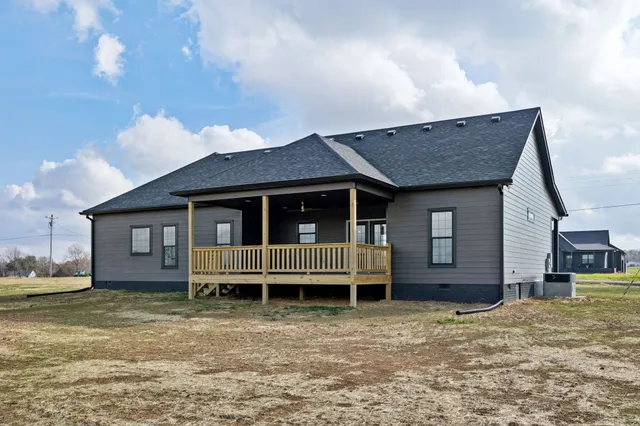 $469,900 | 125 Makinley Drive, Lafayette, TN 37083