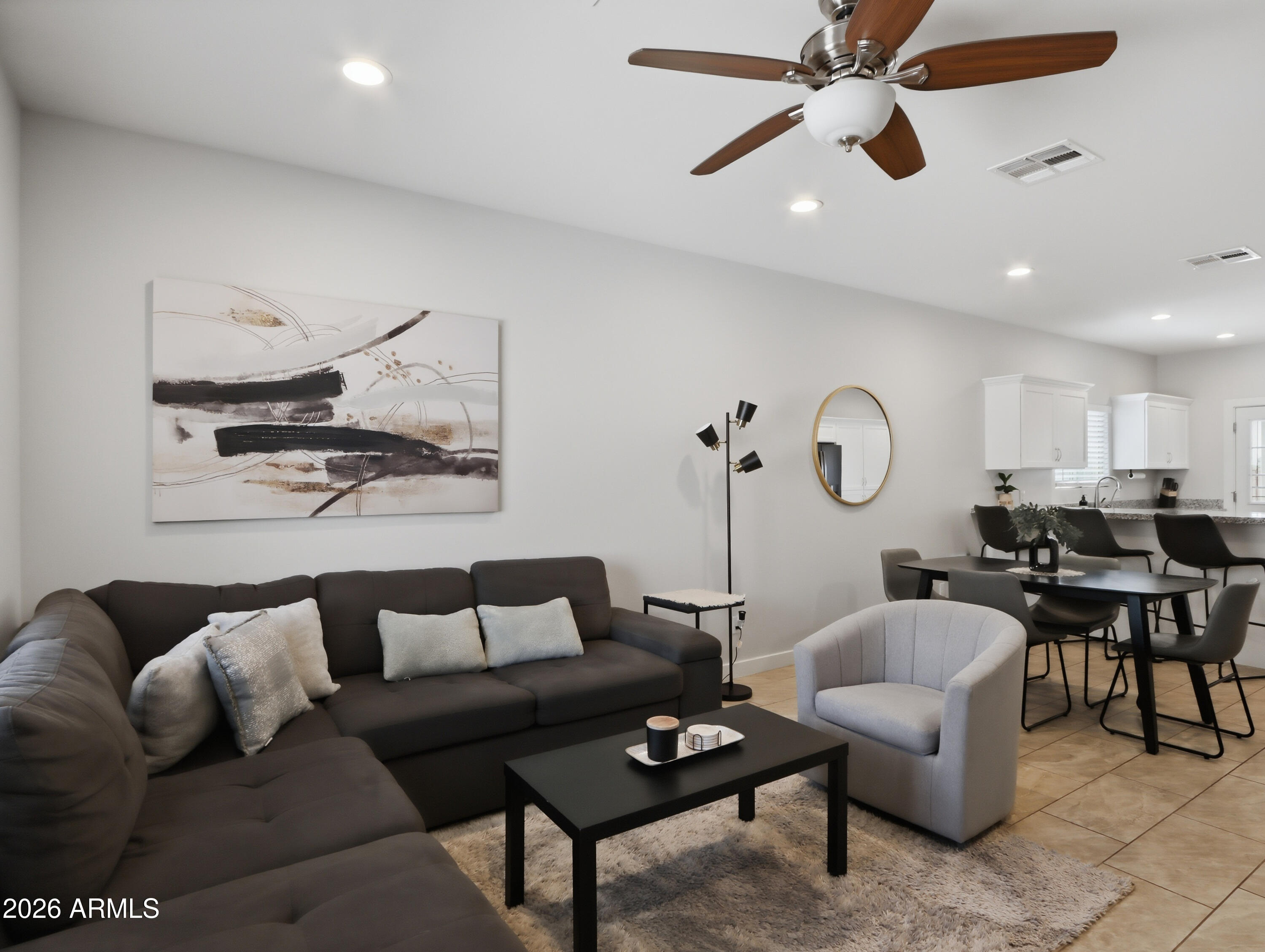 317 East Mountain View Road Phoenix, AZ 85020 - Photo 10 of 38