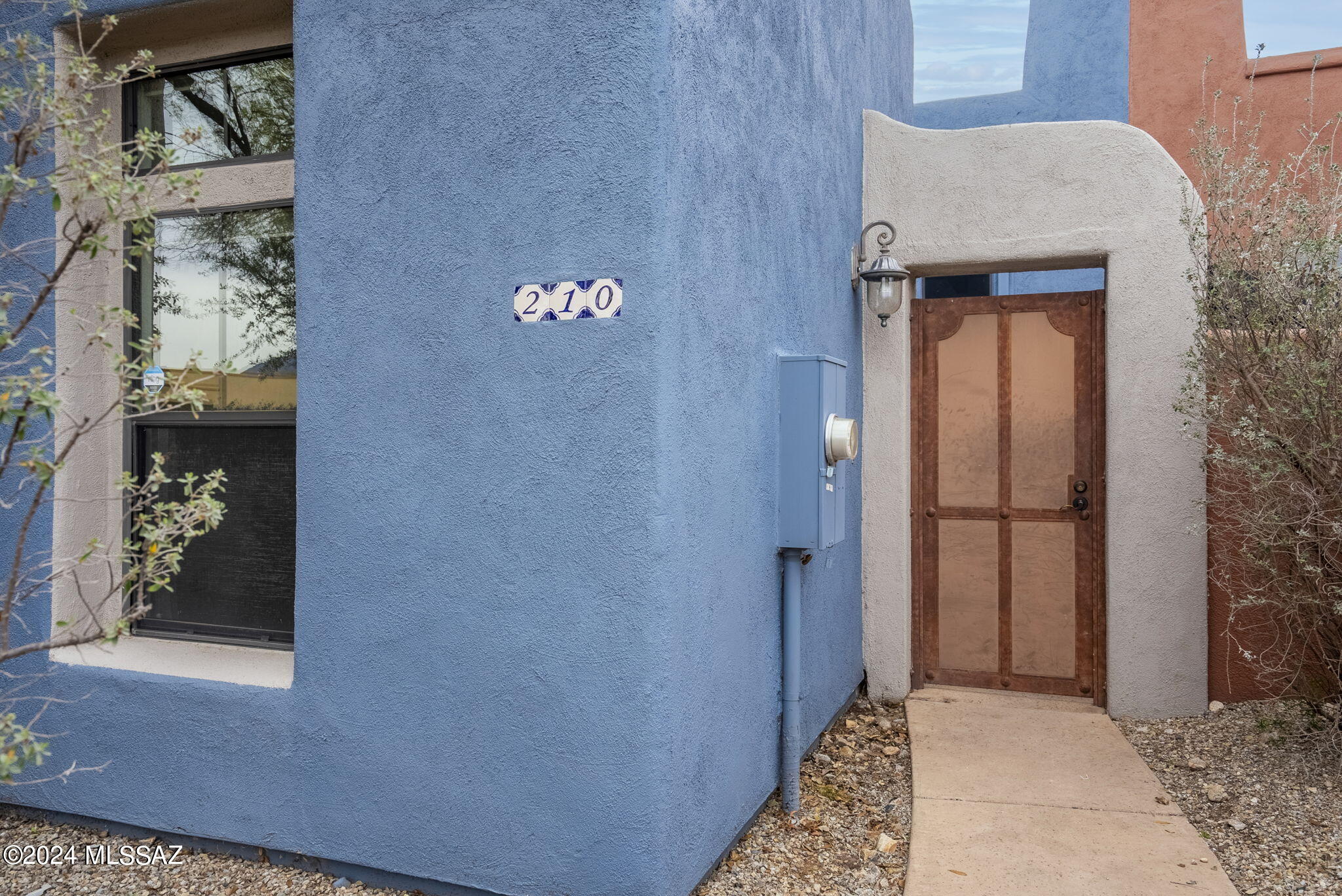 210 Post Way Tubac, AZ 85646 - Photo 4 of 29 4-web-or-mls-210-post-way