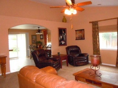 21736 Mid Way Tehachapi, CA 93561 - Photo 7 of 24 Gallery Image 7