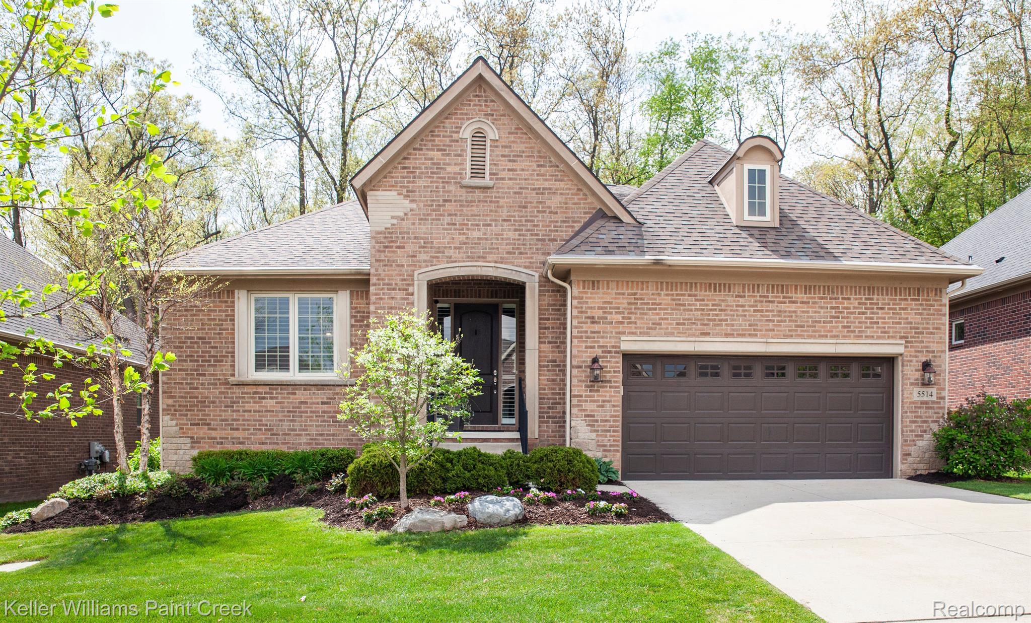 5514 Woodfall Road Clarkston, MI 48348 - Photo 42 of 53 Exterior Front view