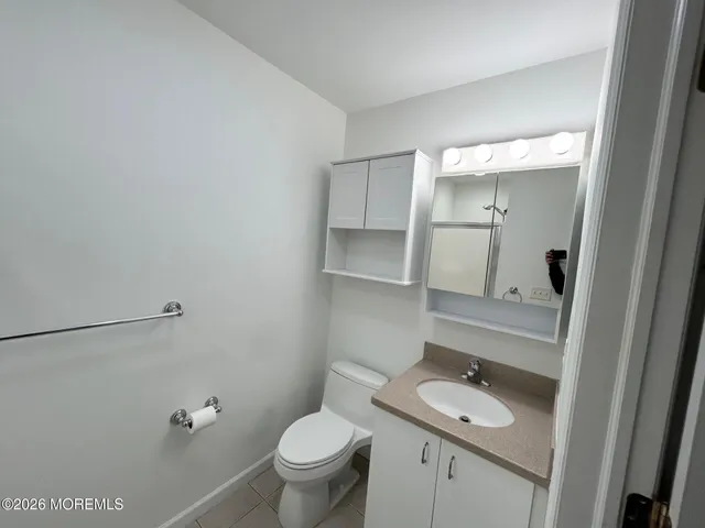 $3,200 | 101 Main Street, Farmingdale, NJ 07727