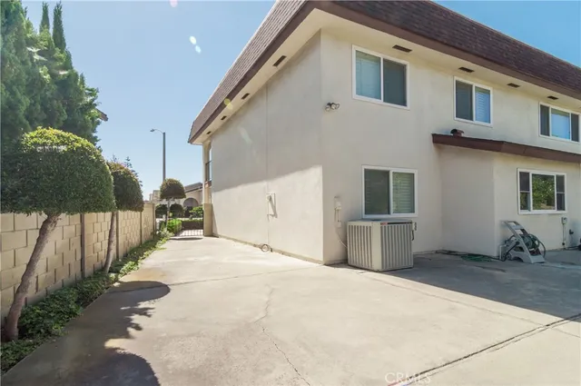 a view of a house with a outdoor space