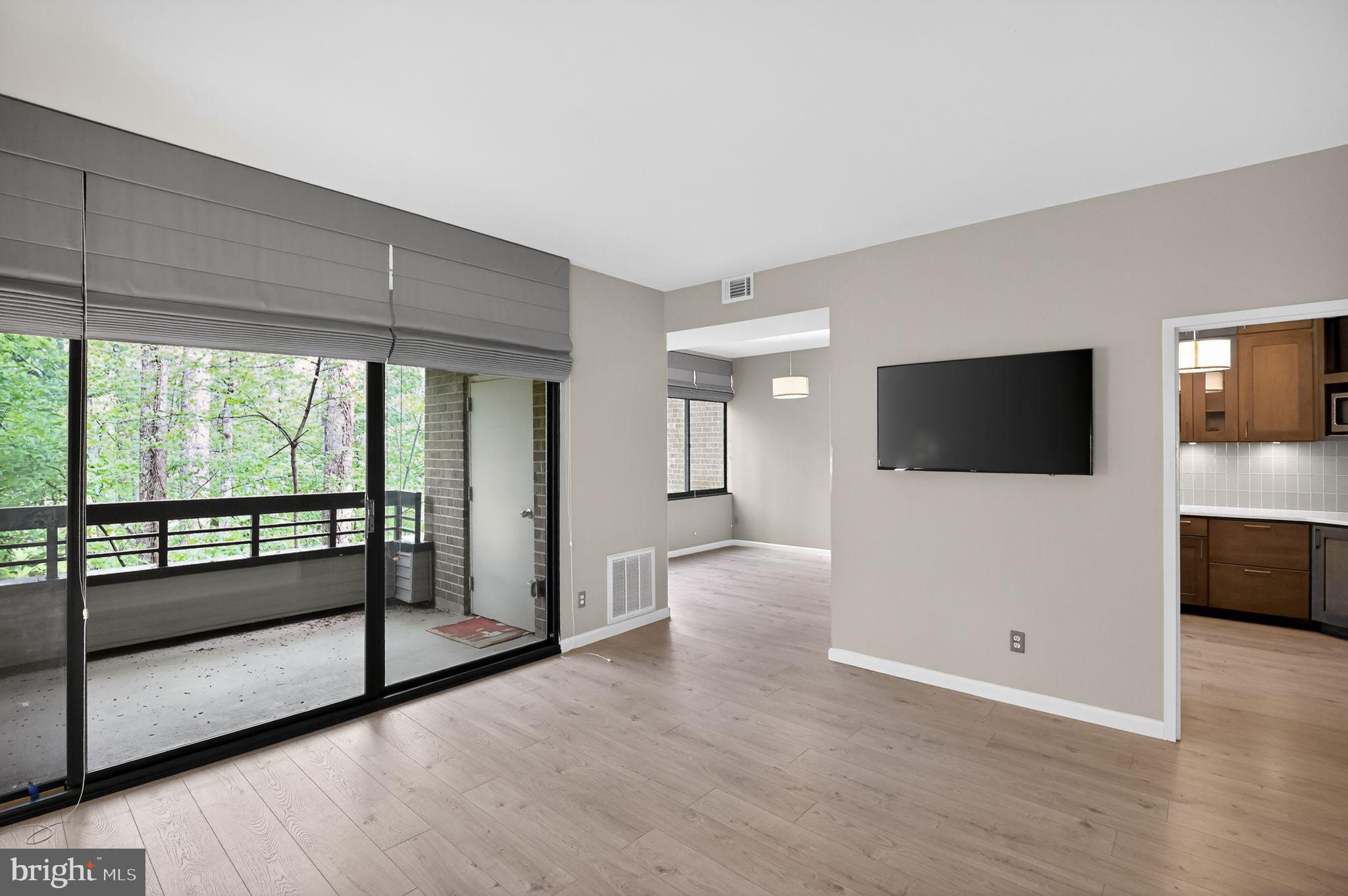 2114 Green Watch Way, Unit 10/201E Reston, VA 20191 - Photo 18 of 31