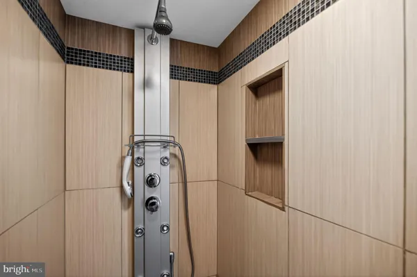 $415,000 | 2114 Green Watch Way, Unit 10/201E, Reston, VA 20191