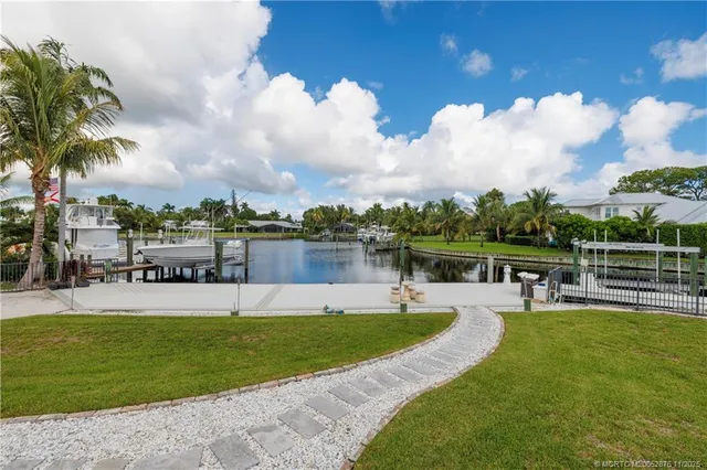 $5,550,000 | 2346 Northwest Fork Road, Stuart, FL 34994