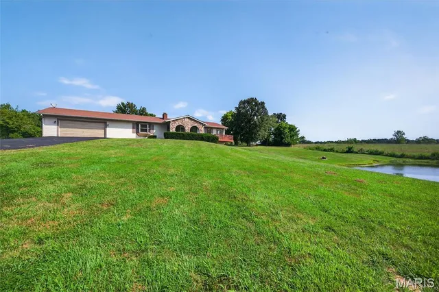 $399,999 | 6469 Cuivre Ford Road, Troy, MO 63379