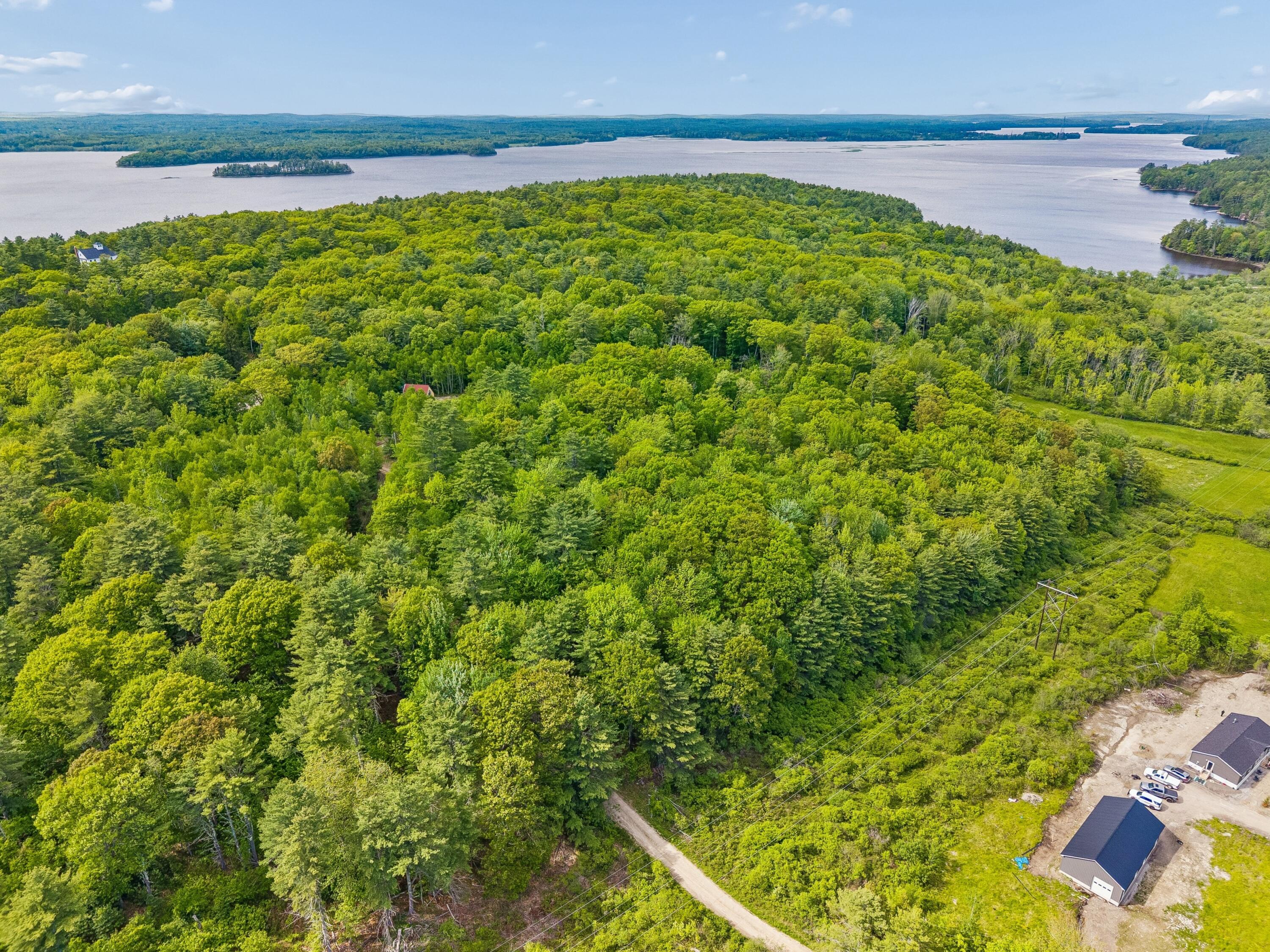 107 Stevenson Way Bath, ME 04530 - Photo 8 of 43