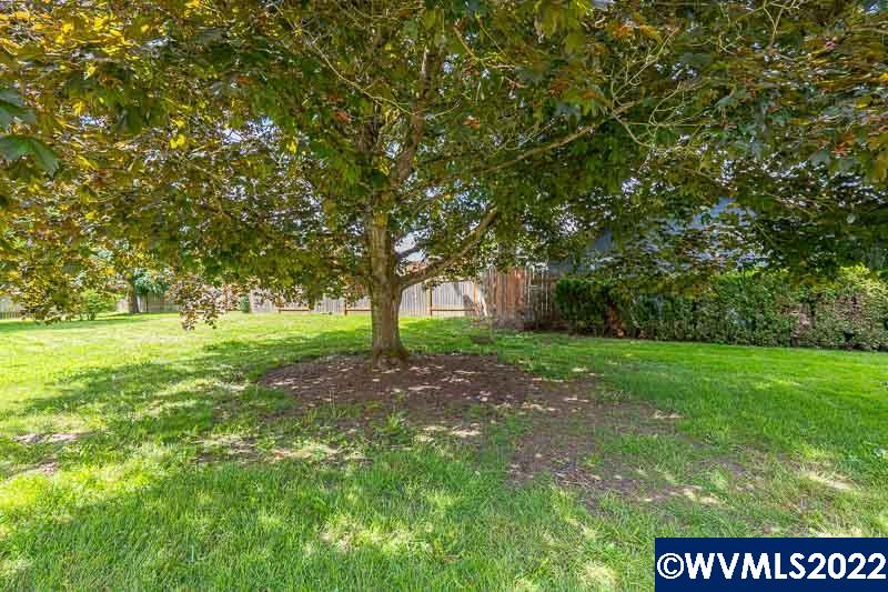 1350 Barnick Road Northeast Keizer, OR 97303 - Photo 15 of 39 Gallery Image 15