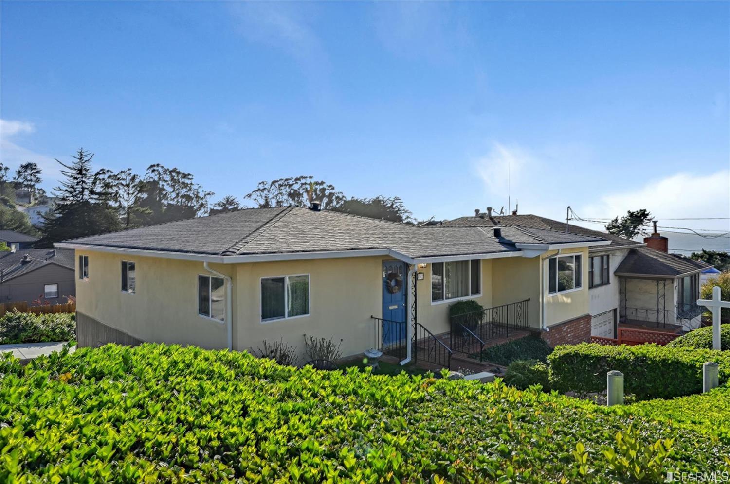 498 Monterey Road Pacifica, CA 94044 - Photo 2 of 31