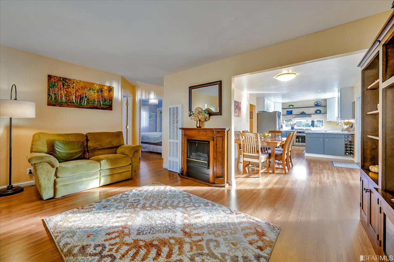 498 Monterey Road Pacifica, CA 94044 - Photo 6 of 31