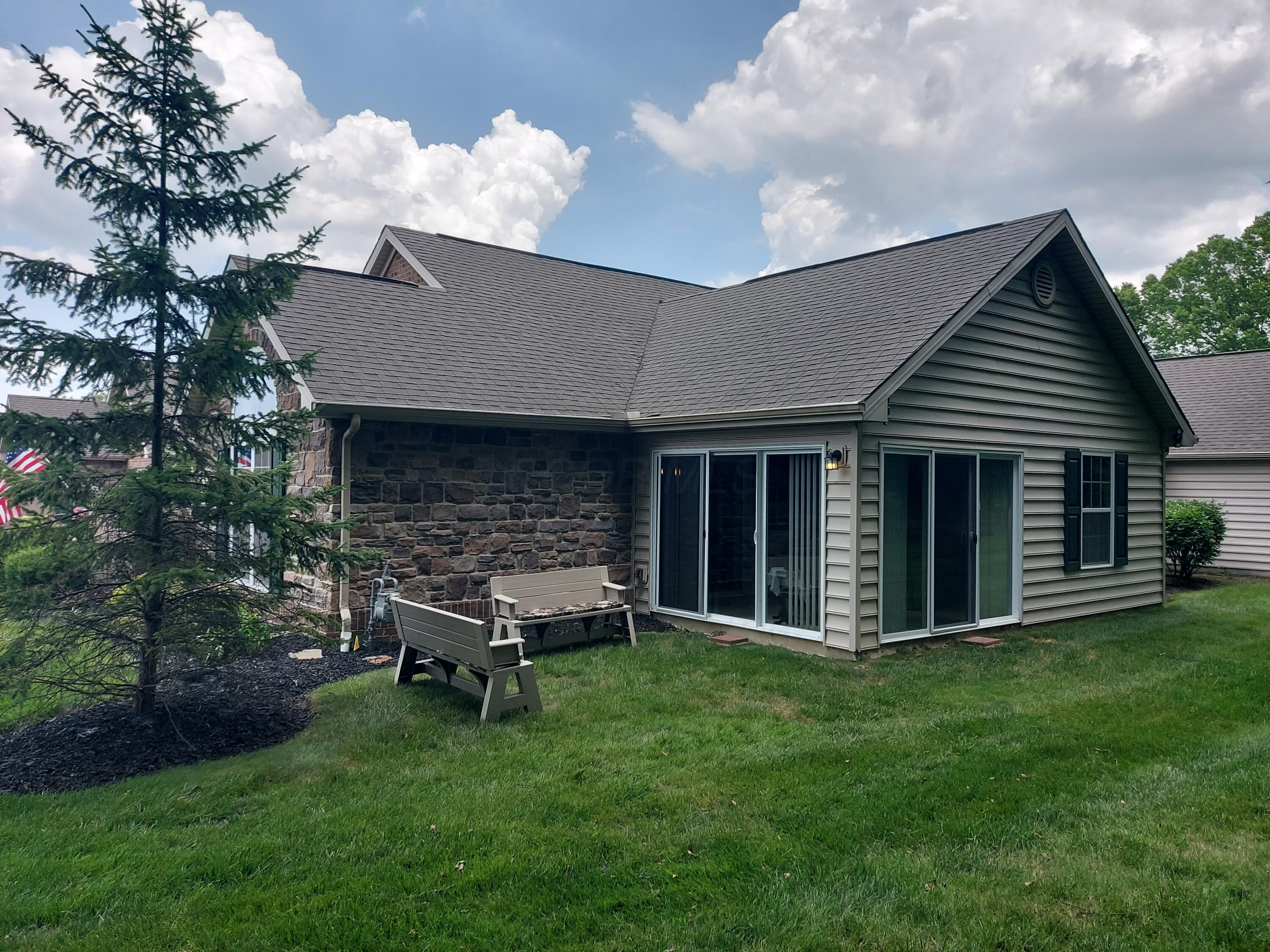 5685 White Goose Road Westerville, OH 43081 - Photo 29 of 37 Facing condo 4 Seasons Rm