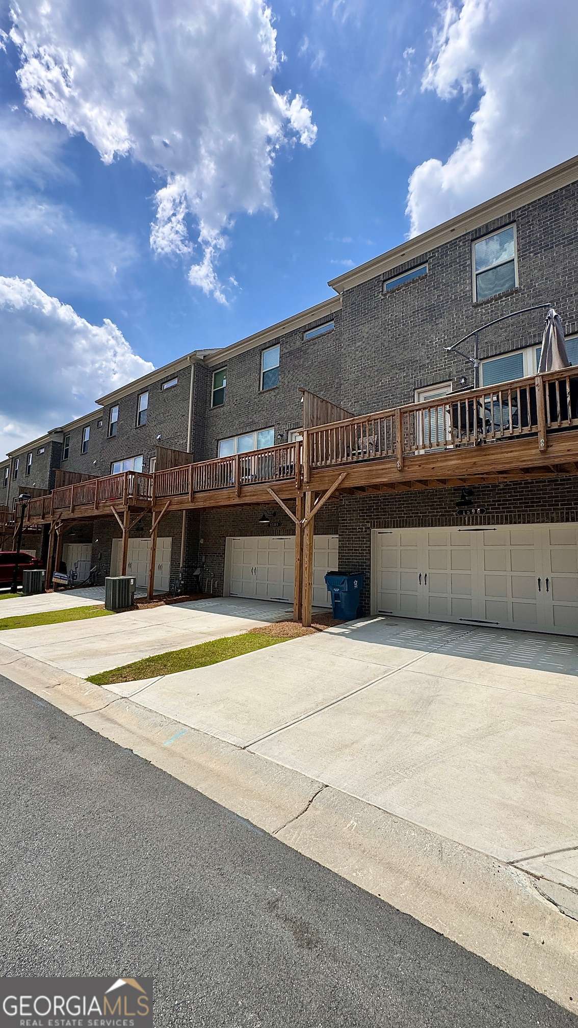 3970 Pierson Trace, Unit 3970 Suwanee, GA 30024 - Photo 18 of 21