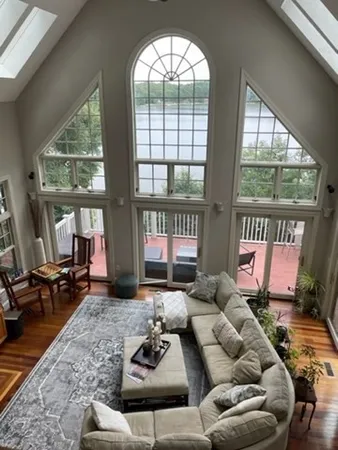 $1,275,000 | 10 Shore Road, Plymouth, MA 02360