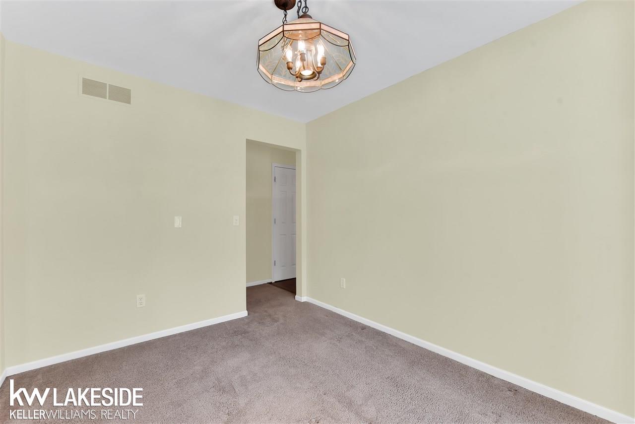 16251 Scenic, Unit 24 Clinton Township, MI 48038 - Photo 8 of 32