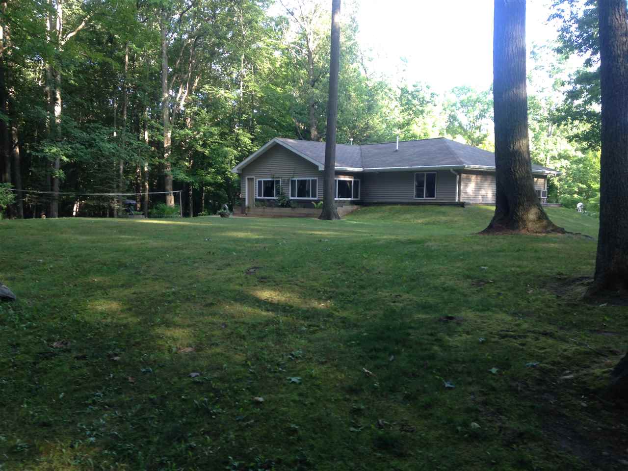 3756 West Wing Road Mount Pleasant, MI 48858 - Photo 23 of 25 1791858-22.JPG