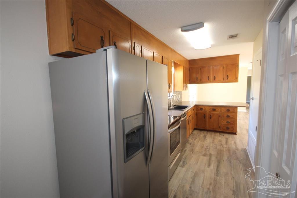 4774 Gregg Avenue Pace, FL 32571 - Photo 5 of 15