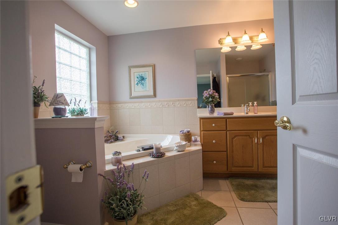 1514 Bushkill Center Road Bath, PA 18014 - Photo 11 of 33